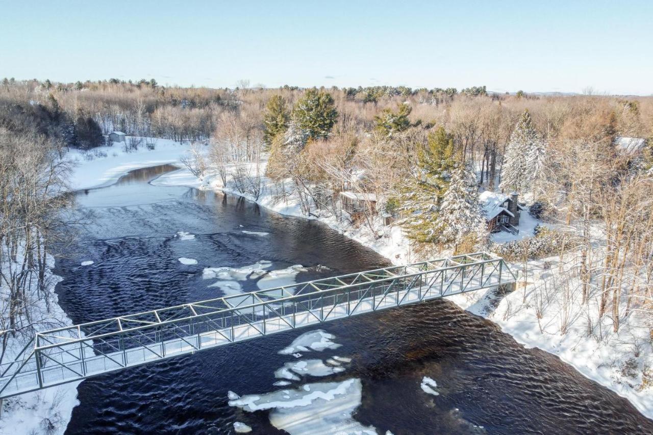 Villa Le Perche-Sur-La-Riviere Joliette Esterno foto